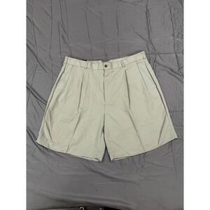 IZOD Mens Pleated Microfiber Shorts Beige Stone Size 42 Classic Fit 9 Inseam